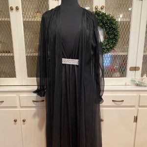 Vtg Fredericks of Hollywood Black Gown & Robe 2X